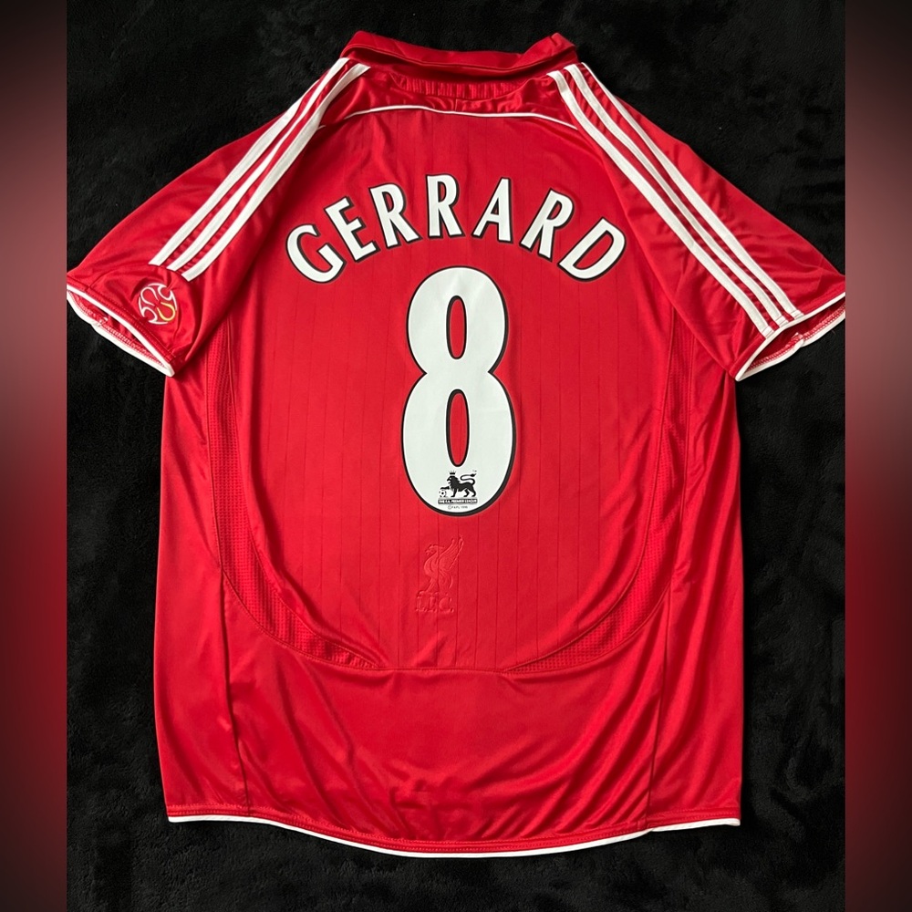 Gerrard #8 2006/2007 Medium Retro Red Jersey Home England Soccer